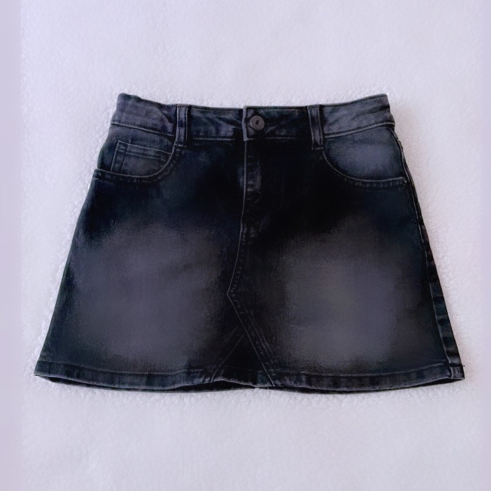 Girls Crazy 8 black denim skirt